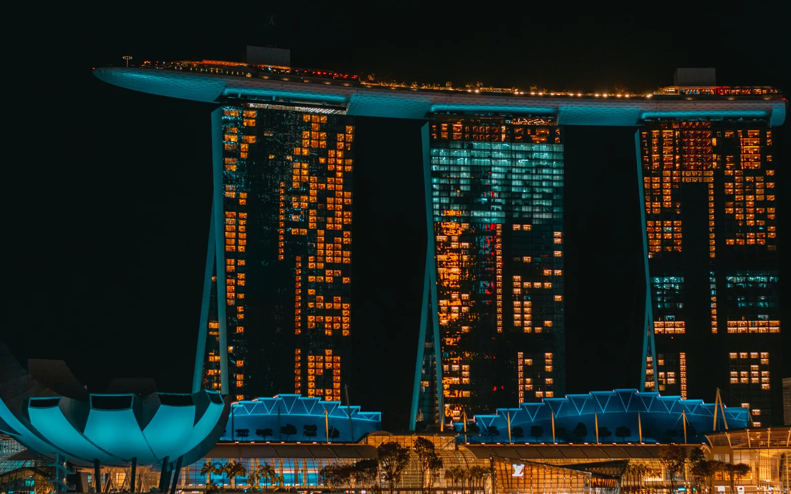 a very tall building with a lot of lights on it